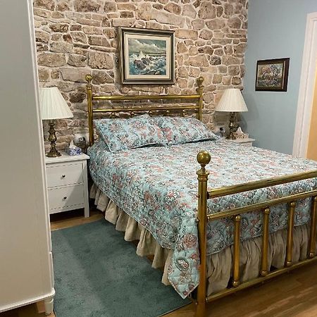 Studio Apartment Sweet Dreams Ровин Екстериор снимка